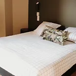 Hotel Home Arcachon Szálloda 4*