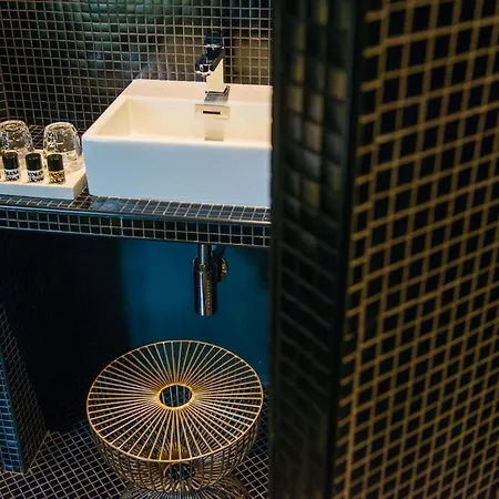 Hotel Home Arcachon فندق 4*