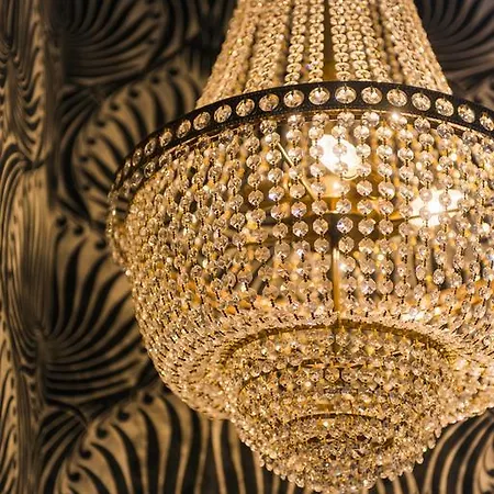 Hotel Home Arcachon فندق 4*