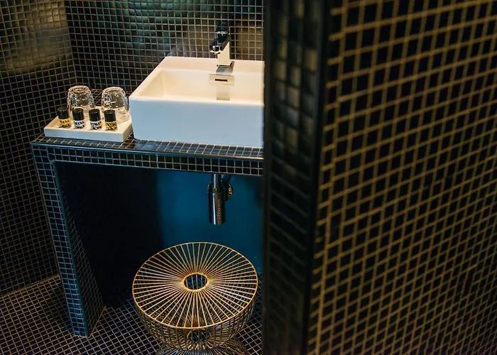 Hotel Home Arcachon Szálloda 4*