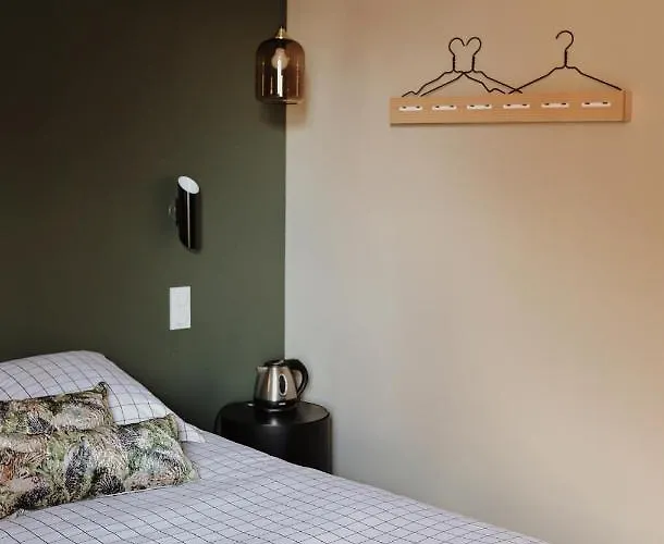 Hotel Home Arcachon Отель 4*