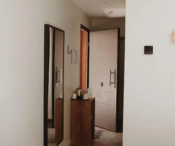 Hotel Home Arcachon Отель