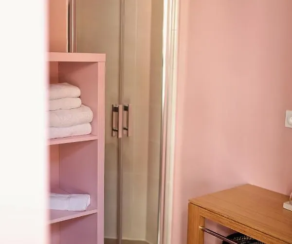 Hotel Home Arcachon Отель Аркашон