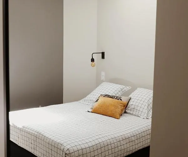 Hotel Home Arcachon Отель Аркашон