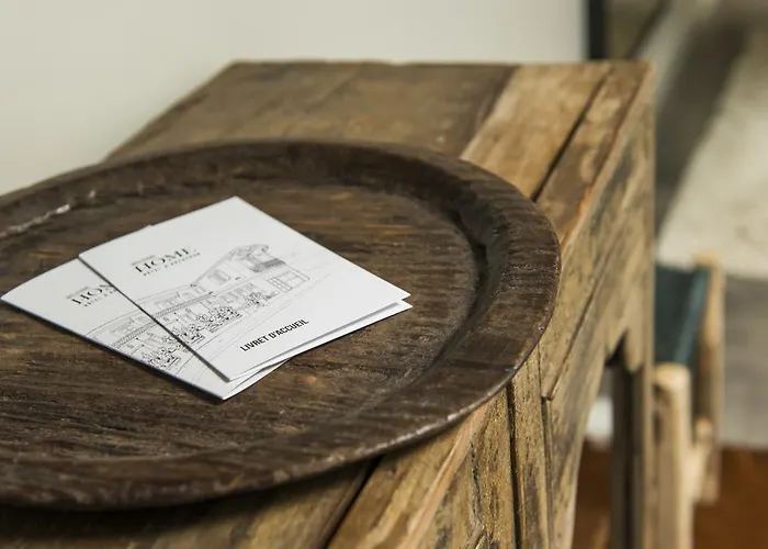 Hotel Home Arcachon Отель 4*